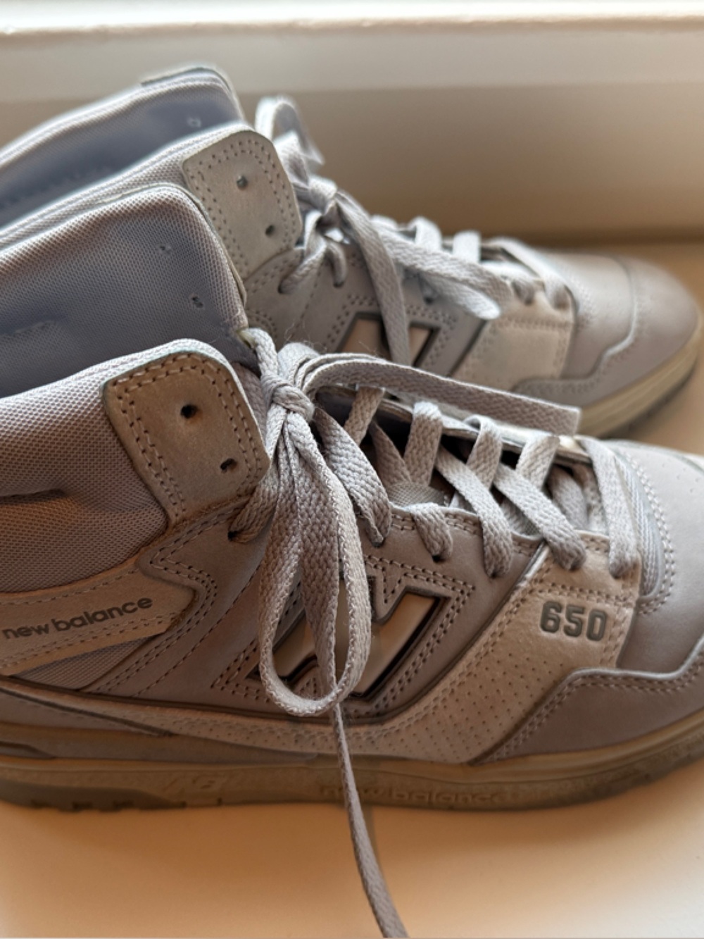 New Balance Women's Sneakers in Light Gray